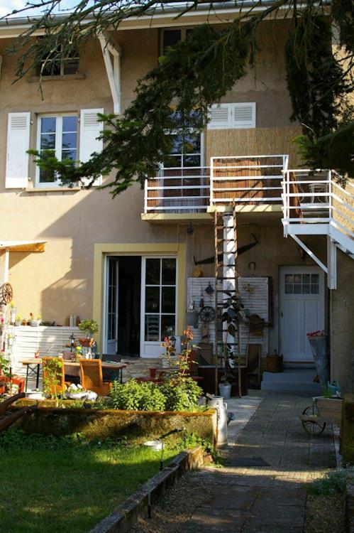 Les 2 Granges Chambre D'Hotes Bérig-Vintrange Exterior photo